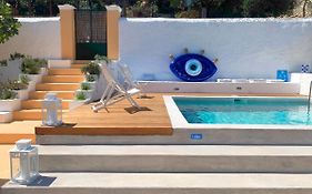 Theano Cottage